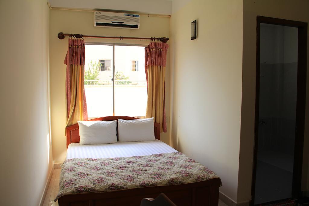 Hanhcafe Hotel Nha Trang Buitenkant foto