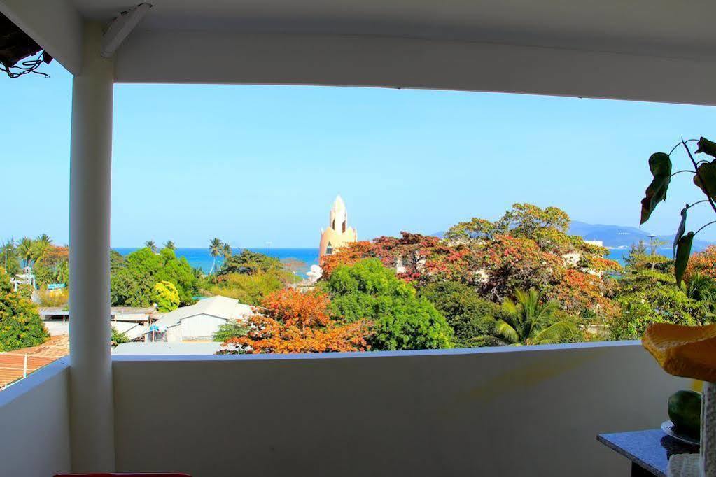 Hanhcafe Hotel Nha Trang Buitenkant foto